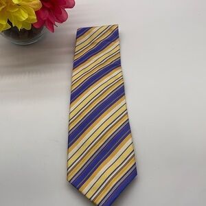 Off Island by Tommy Bahama 100% Silk Blue Yellow Tie